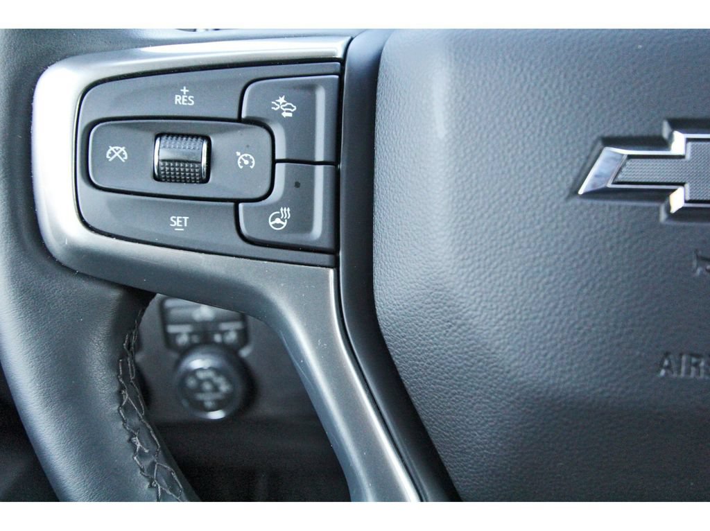 Used 2026 Chevrolet Silverado 1500 LT Trail Boss w/ Convenience Package II AWD/4WD image 17
