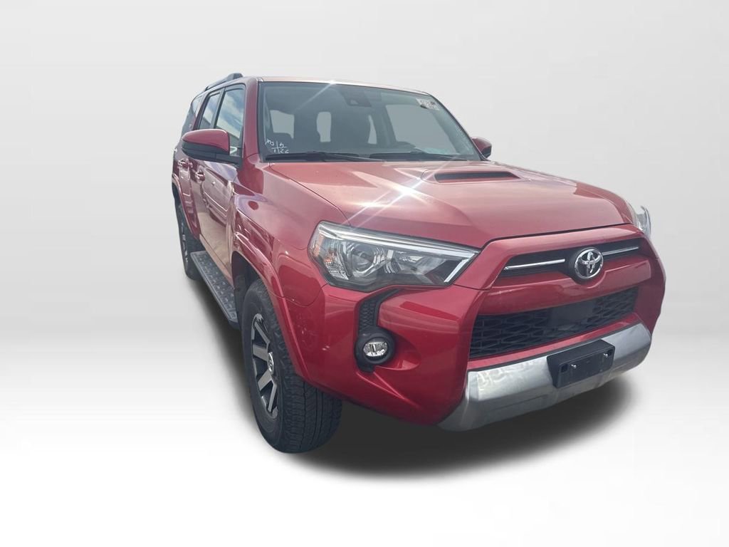 Used 2024 Toyota 4Runner TRD Off-Road image 2