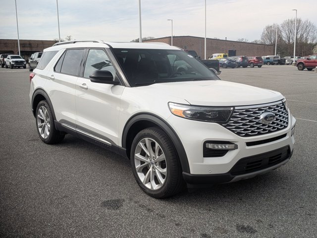 Certified 2024 Ford Explorer Platinum w/ Technology Package image 8