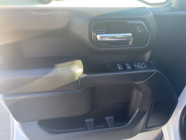 Used 2019 Chevrolet Silverado 1500 Custom Trail Boss w/ Custom Convenience Package AWD/4WD image 10