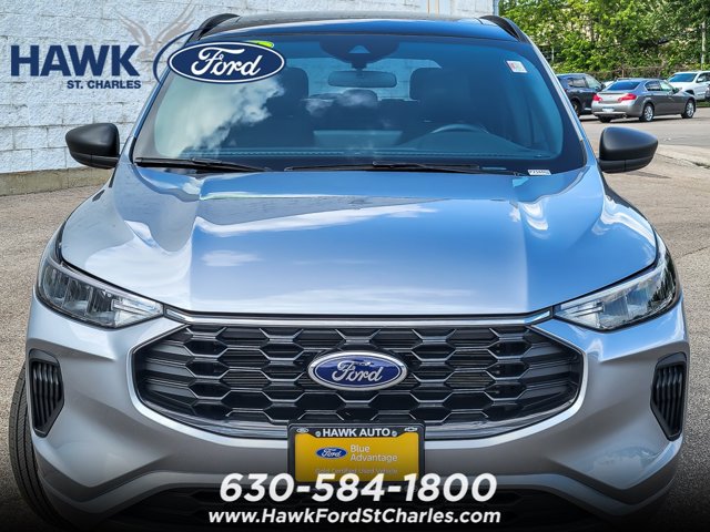 Certified 2024 Ford Escape ST-Line w/ Tech Pack #1 AWD/4WD image 4