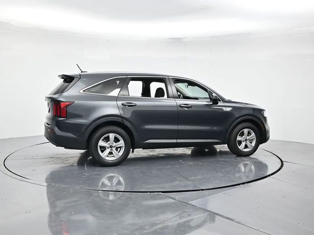 Used 2023 Kia Sorento LX video 2