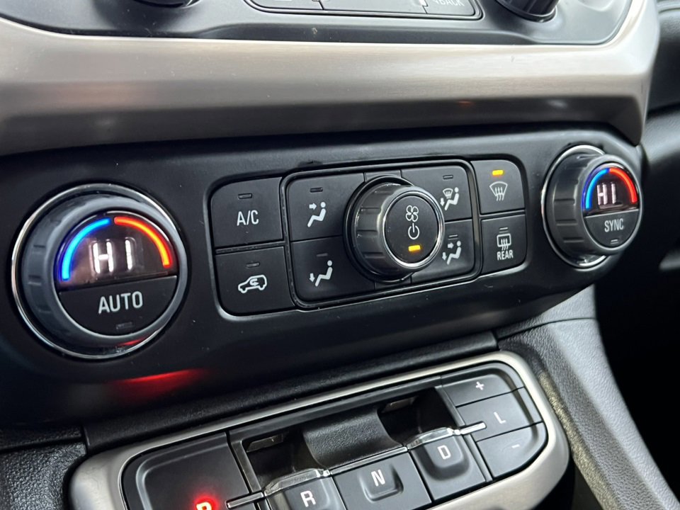 Used 2023 GMC Acadia Denali w/ Trailering Package image 32