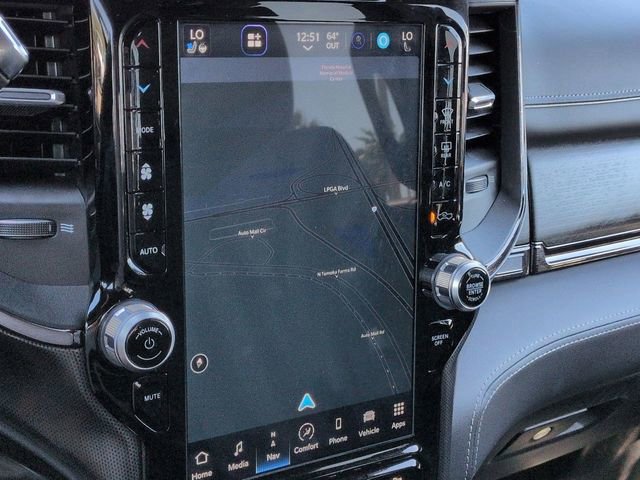 Used 2024 RAM 3500 Limited image 21