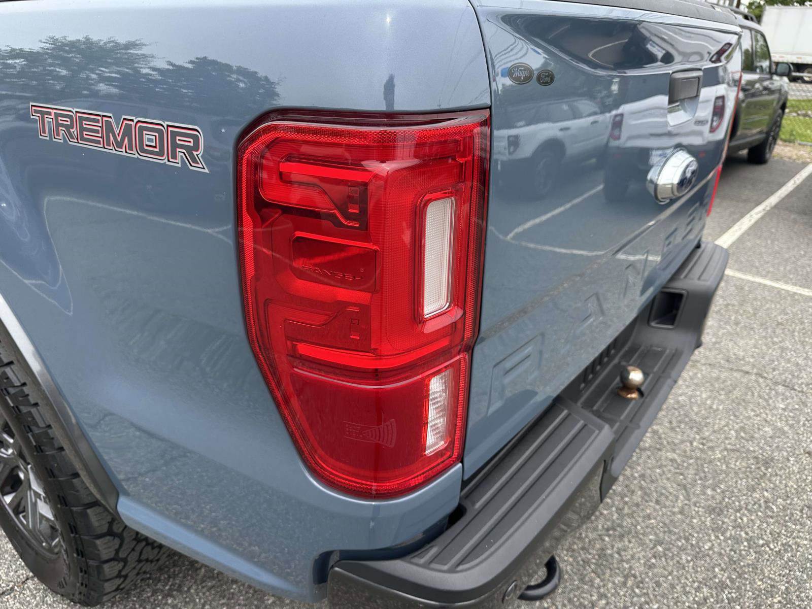Certified 2023 Ford Ranger Lariat w/ Tremor Off-Road Package AWD/4WD image 10