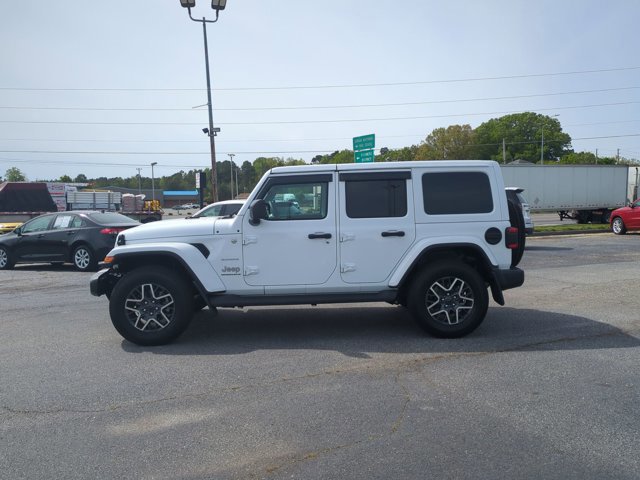 Used 2024 Jeep Wrangler Unlimited Sahara w/ Safety Group image 2