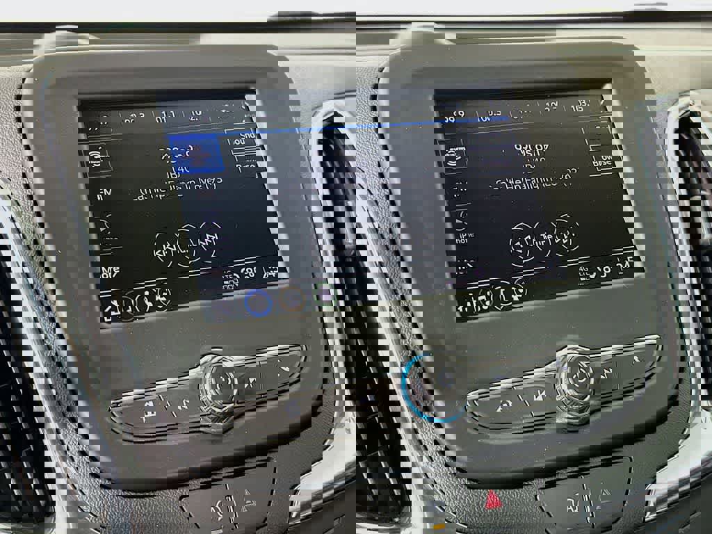 Used 2023 Chevrolet Equinox LT image 20