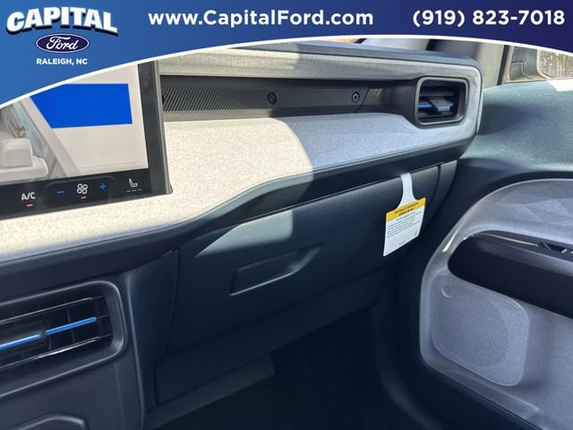 Certified 2025 Ford Maverick XLT w/ XLT Luxury Package image 26