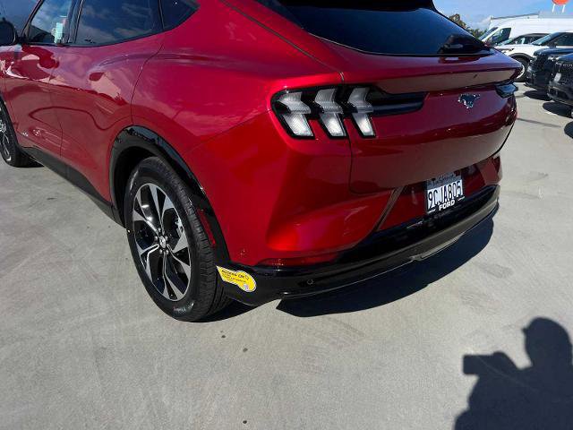 Certified 2022 Ford Mustang Mach-E Premium image 5
