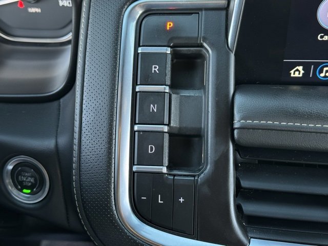 Used 2021 GMC Yukon SLT w/ SLT Premium Package image 18