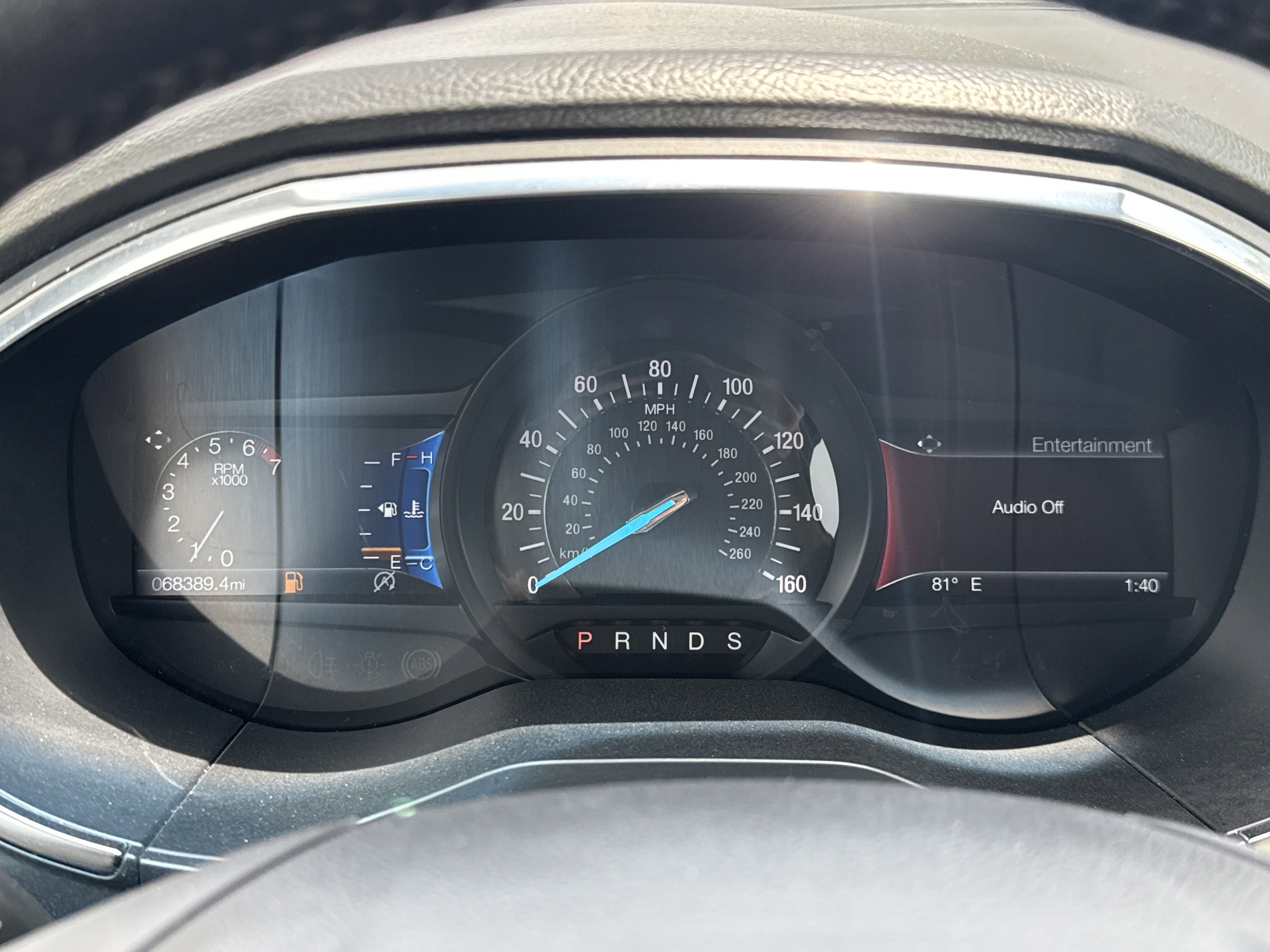 Certified 2020 Ford Edge Titanium w/ Cold Weather Package AWD/4WD image 19