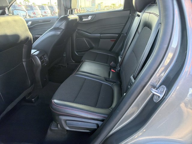 Certified 2025 Ford Escape ST-Line Select AWD/4WD image 12