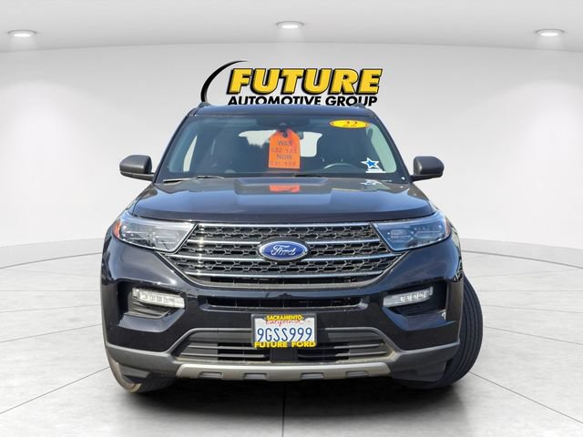 Certified 2022 Ford Explorer XLT w/ Equipment Group 202A AWD/4WD image 2
