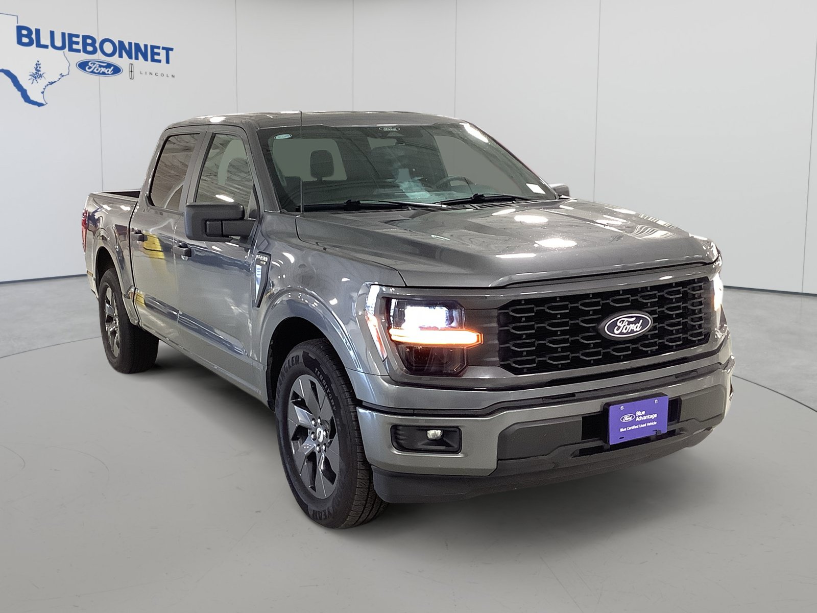 Certified 2025 Ford F150 STX w/ Equipment Group 200A RWD image 3