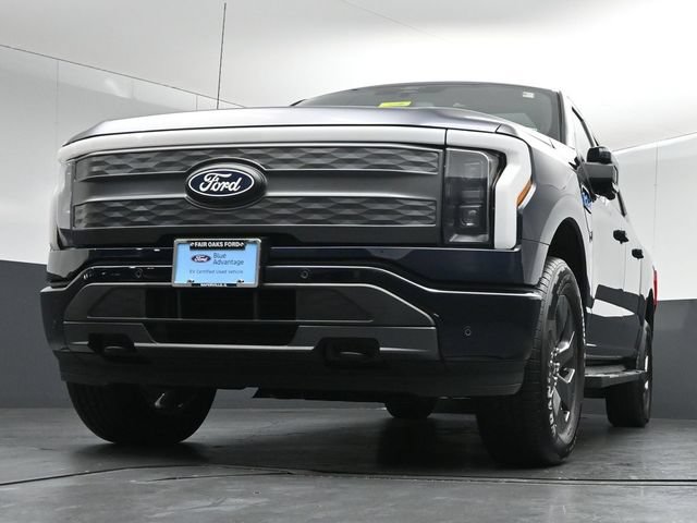 Certified 2025 Ford F150 Lightning Lariat AWD/4WD image 39