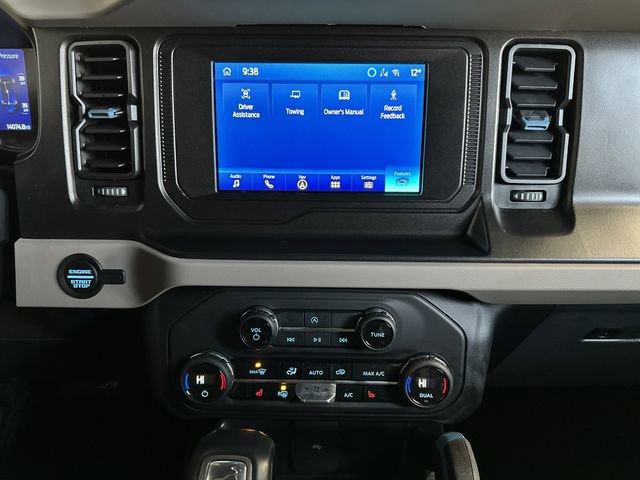 Certified 2023 Ford Bronco Wildtrak image 8