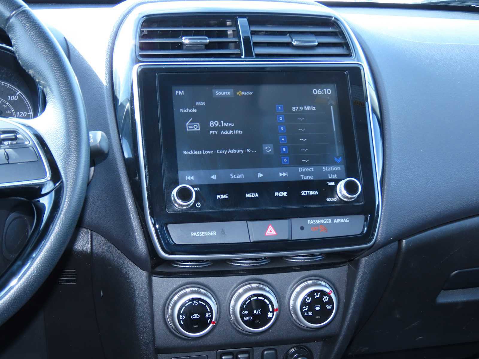 Used 2024 Mitsubishi Outlander Sport SE image 27