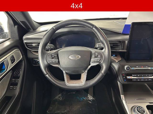 Certified 2020 Ford Explorer Platinum w/ Premium Technology Package AWD/4WD image 7