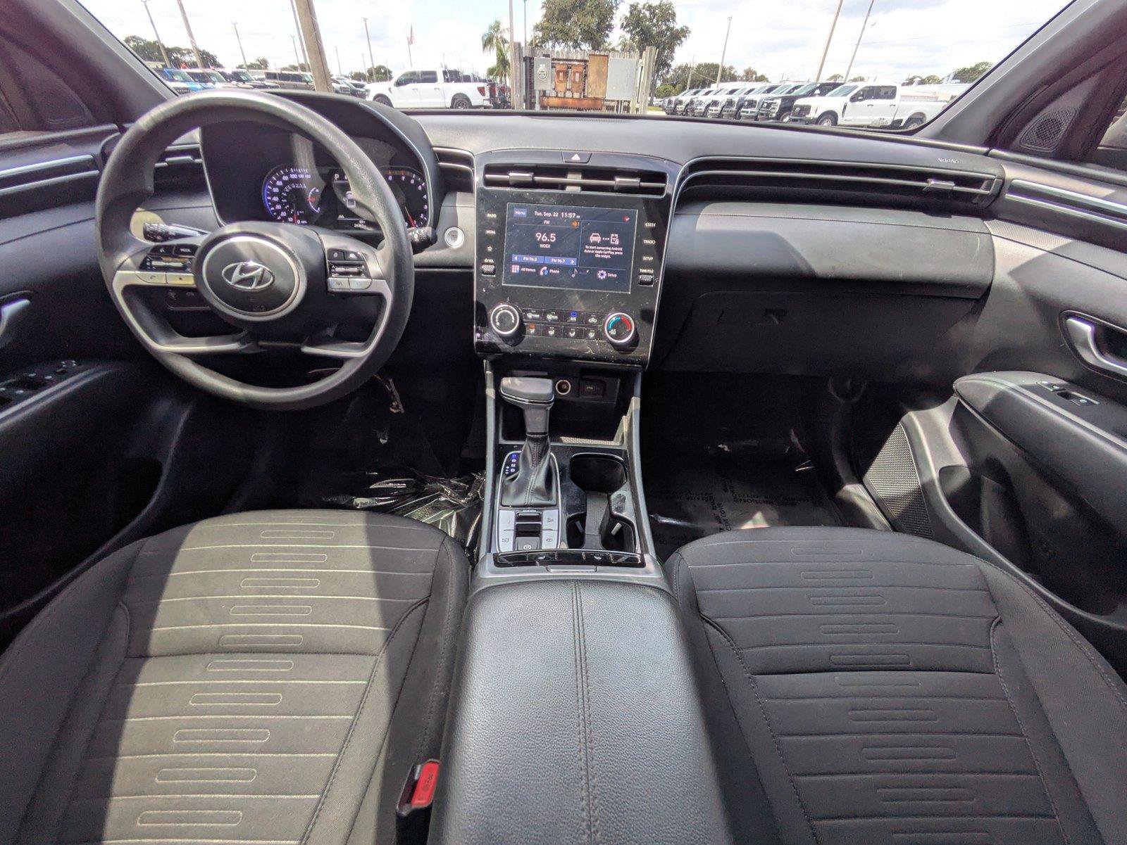 Used 2023 Hyundai Santa Cruz SEL FWD image 15