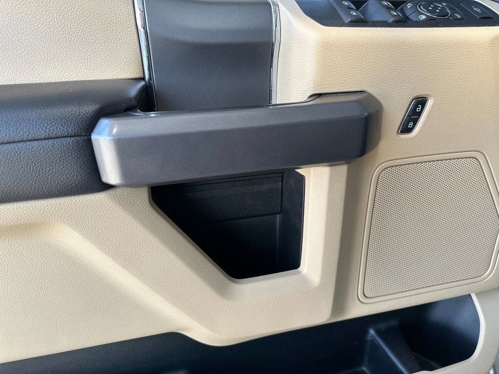 Certified 2019 Ford F350 XLT w/ XLT Premium Package AWD/4WD image 10