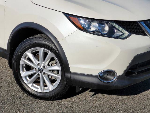 Used 2019 Nissan Rogue Sport SV w/ Technology Package image 9