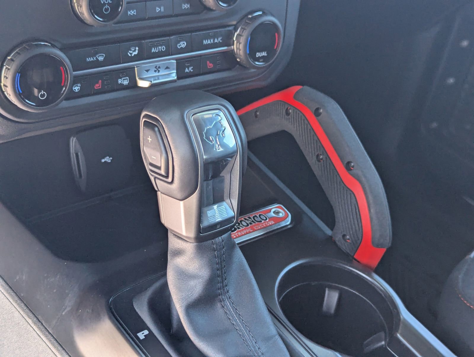 Certified 2025 Ford Bronco Stroppe Edition AWD/4WD image 16
