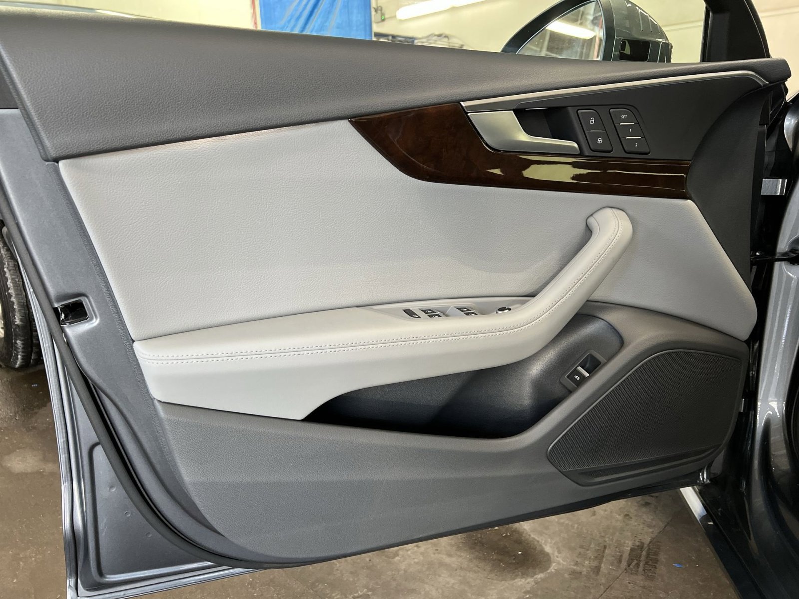 Used 2019 Audi A4 2.0T Premium Plus image 14