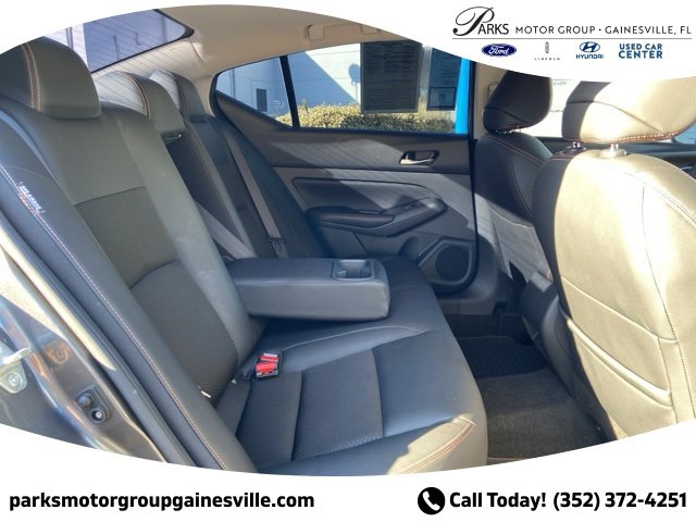 Used 2022 Nissan Altima 2.0 SR image 14