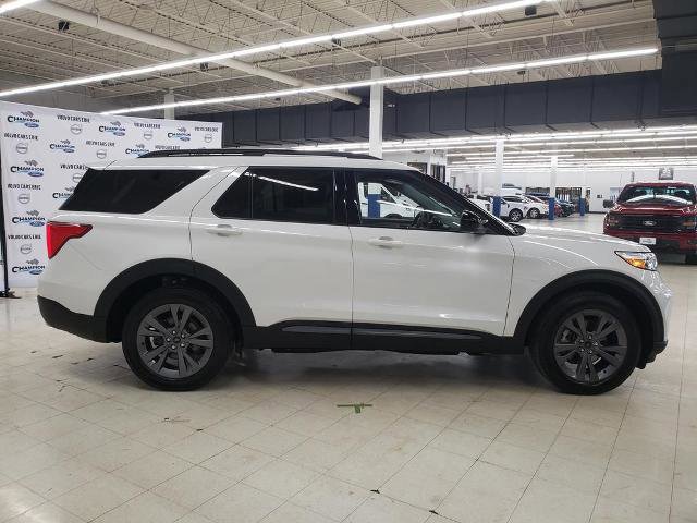 Certified 2024 Ford Explorer XLT w/ Equipment Group 202A AWD/4WD image 6