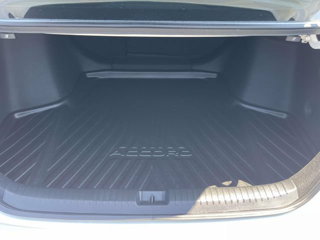 Used 2025 Honda Accord SE image 8