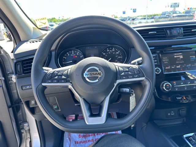 Used 2021 Nissan Rogue Sport S FWD image 19