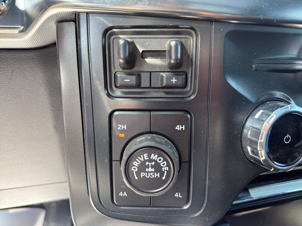Certified 2025 Ford F150 Lariat w/ Bed Utility Package AWD/4WD image 24