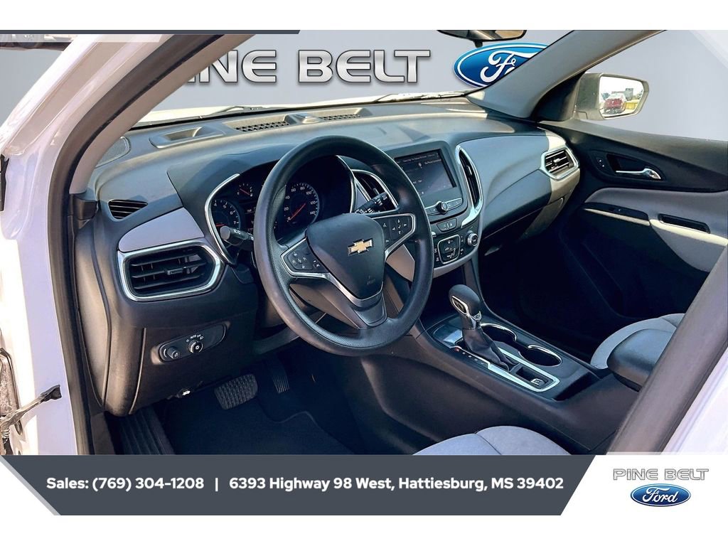 Used 2022 Chevrolet Equinox LS FWD image 11