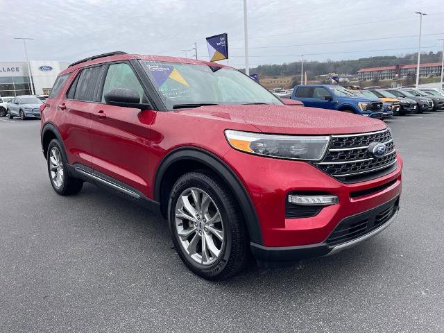 Certified 2023 Ford Explorer XLT w/ Equipment Group 202A image 2