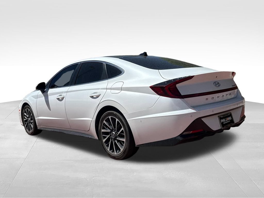 Used 2021 Hyundai Sonata Limited w/ Cargo Package FWD image 4