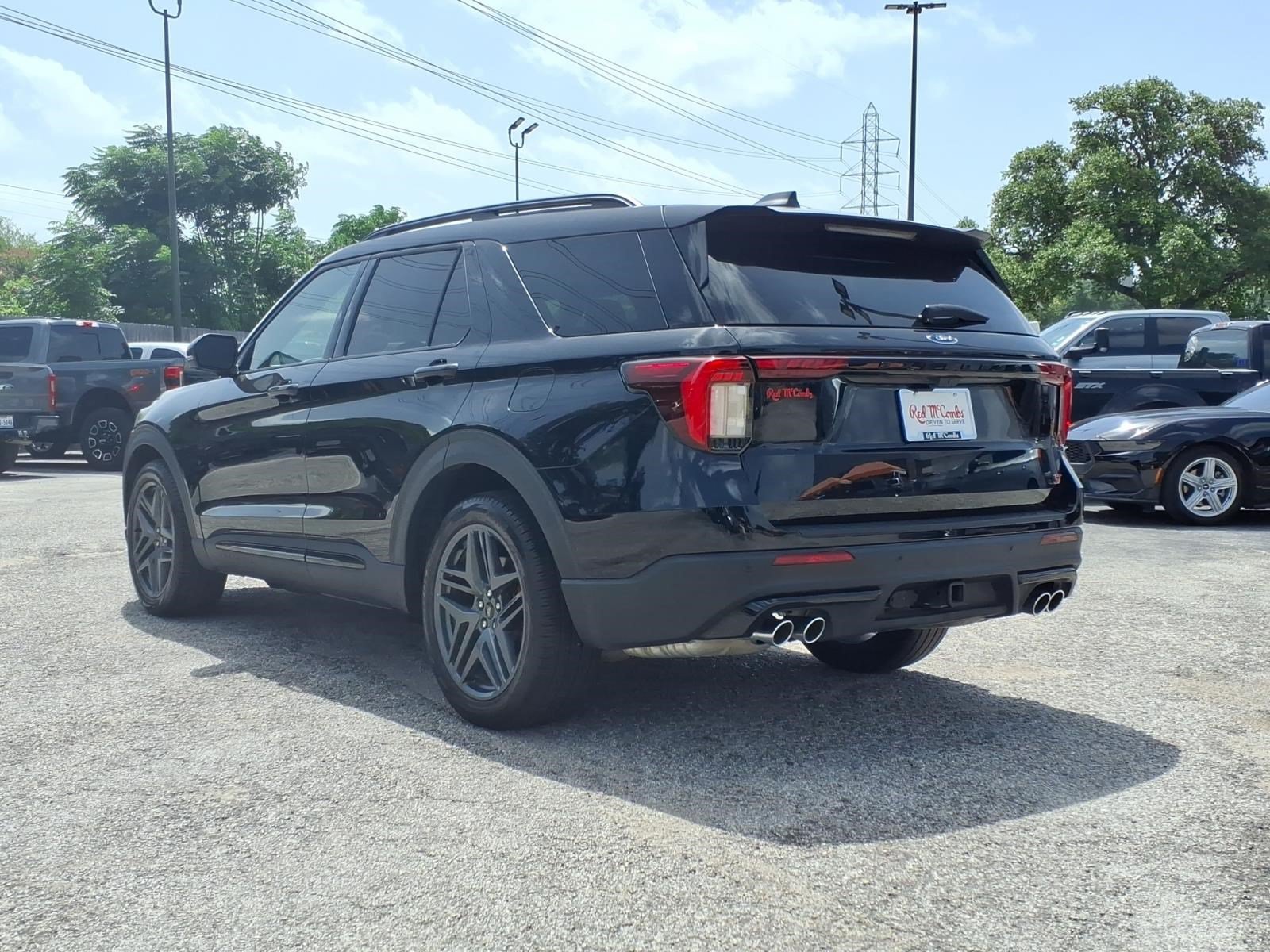 Certified 2025 Ford Explorer ST w/ Sun And Sound Package AWD/4WD image 6