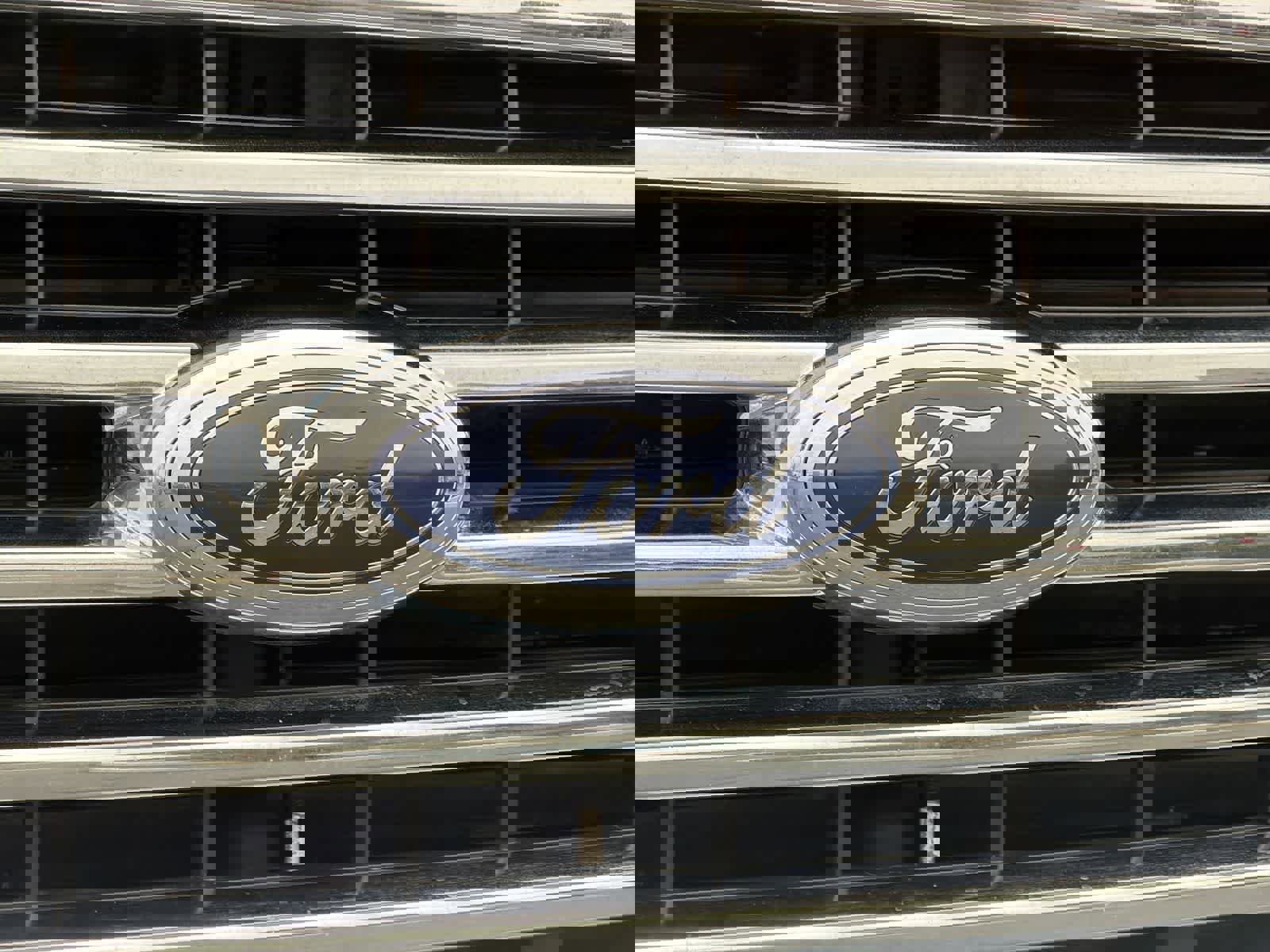 Certified 2017 Ford F150 XLT w/ Equipment Group 302A Luxury image 12