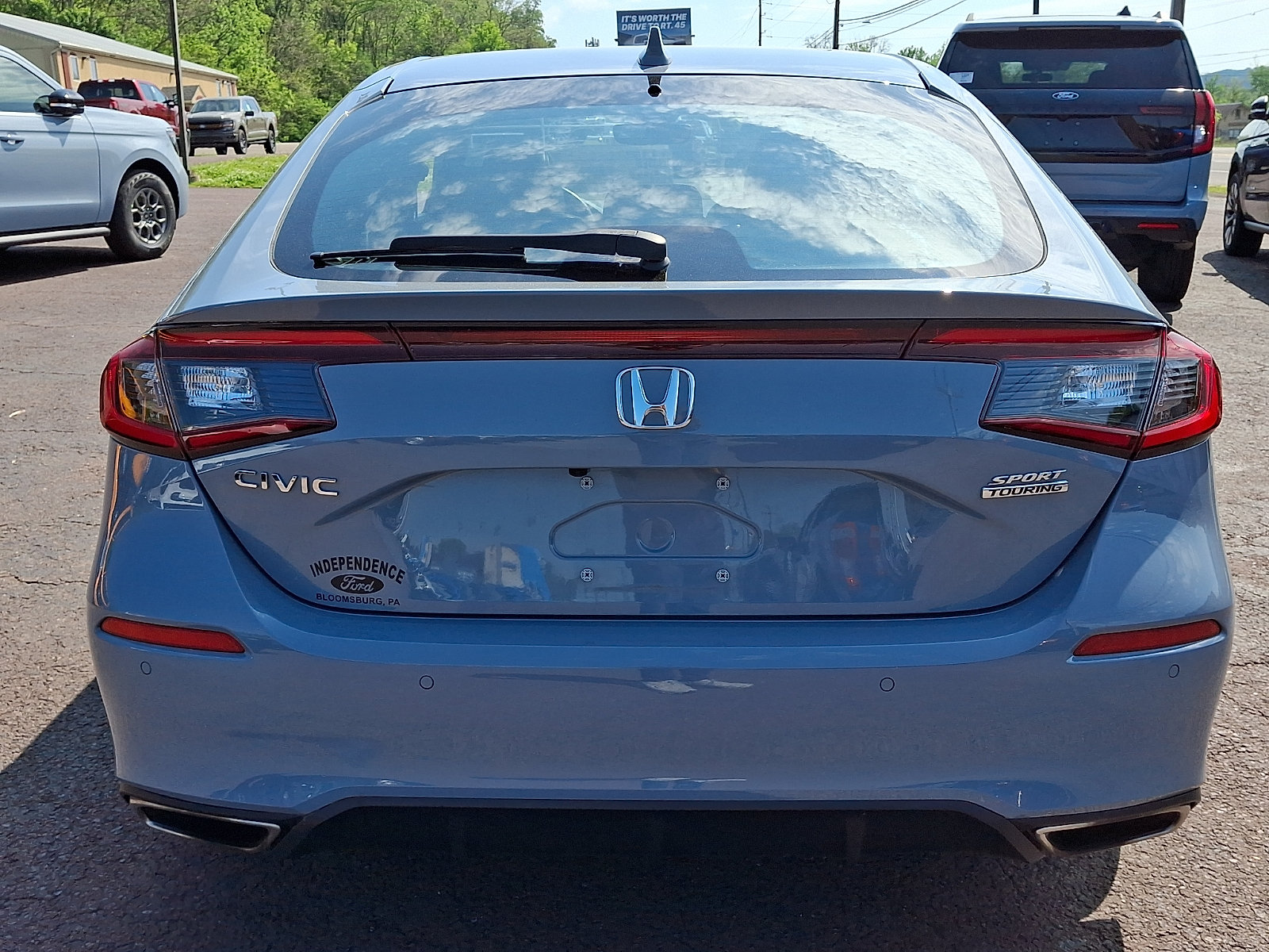 Used 2023 Honda Civic Sport Touring image 9