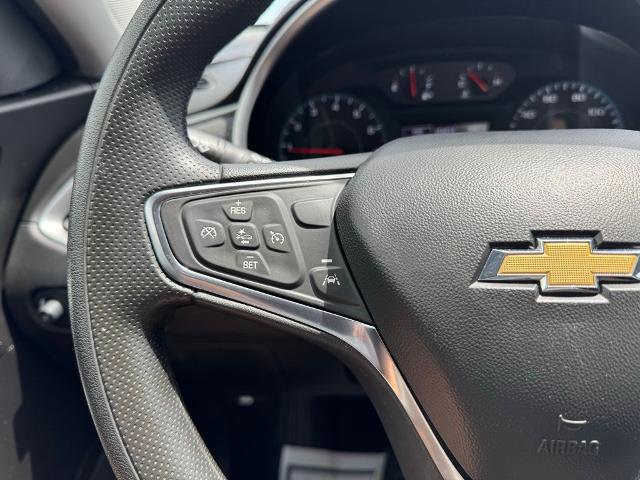Used 2025 Chevrolet Malibu LT FWD image 19