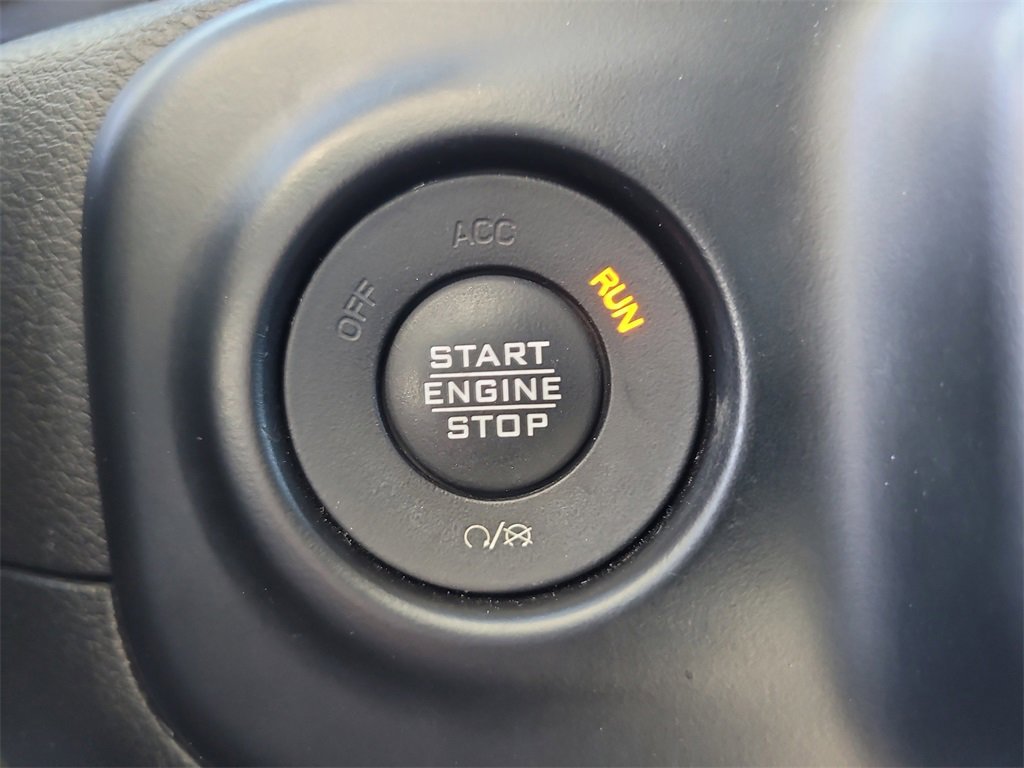 Used 2021 Jeep Gladiator Rubicon w/ Trailer Tow Package image 27