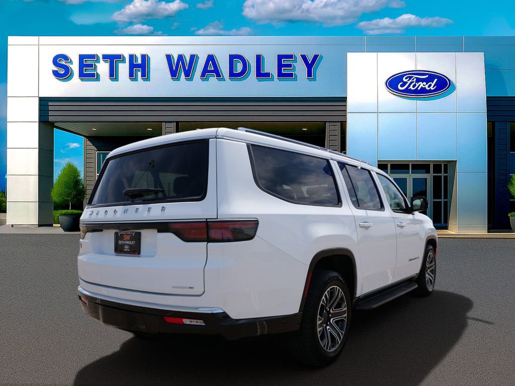 Used 2024 Jeep Wagoneer L Series II w/ Flexible Seating Group image 8