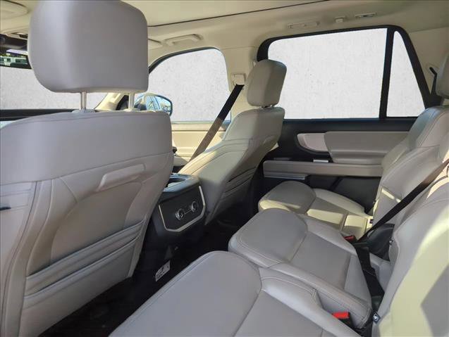 Certified 2025 Ford Expedition Max Active image 18
