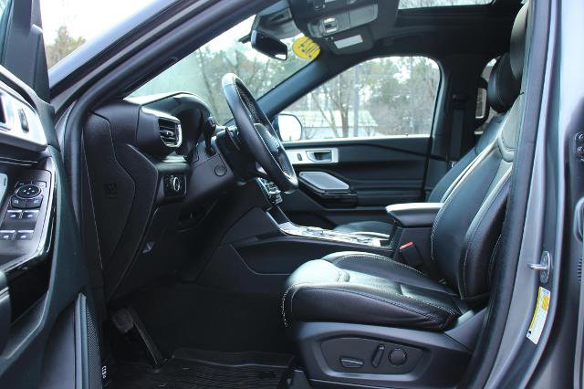 Certified 2024 Ford Explorer ST w/ Equipment Group 401A AWD/4WD image 10