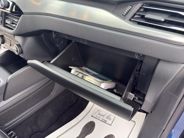 Certified 2022 Ford Escape Titanium image 15