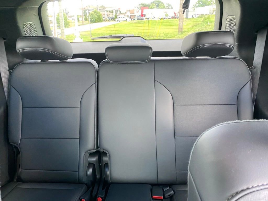 Used 2025 Buick Enclave Preferred FWD image 31