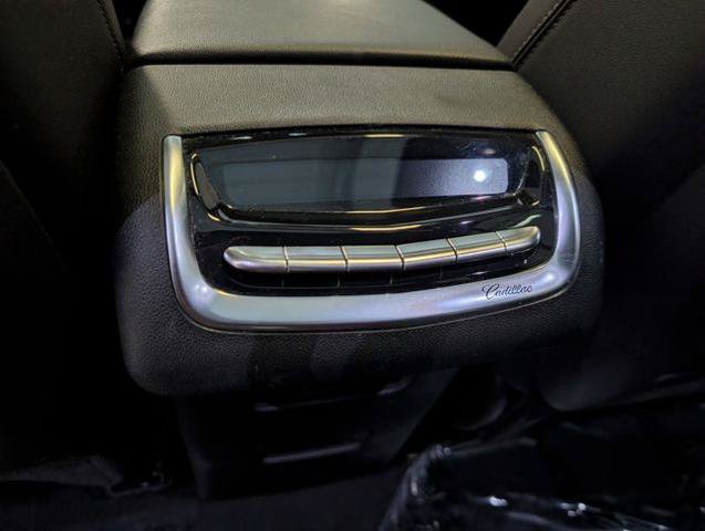 Used 2024 Cadillac XT6 Sport AWD/4WD image 32
