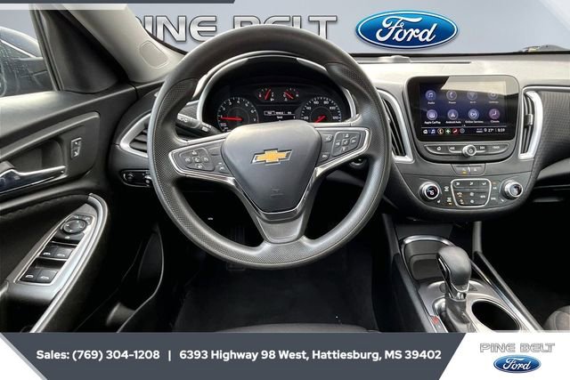 Used 2023 Chevrolet Malibu LT image 5
