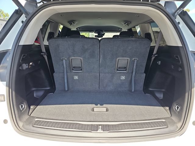 Used 2023 Jeep Grand Cherokee L Limited RWD image 14