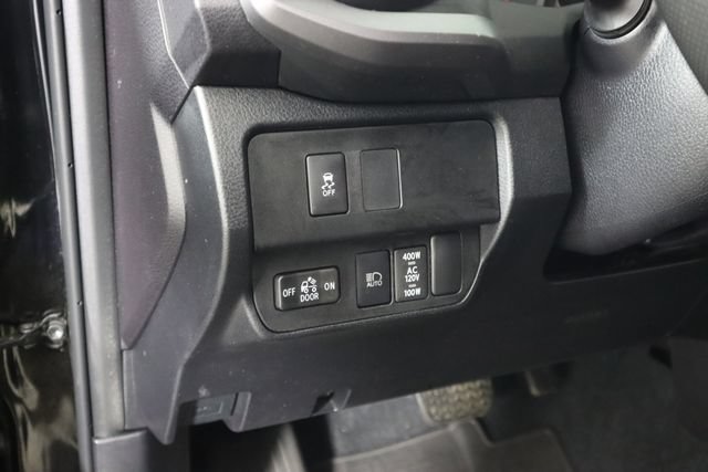 Used 2023 Toyota Tacoma TRD Off-Road AWD/4WD image 43