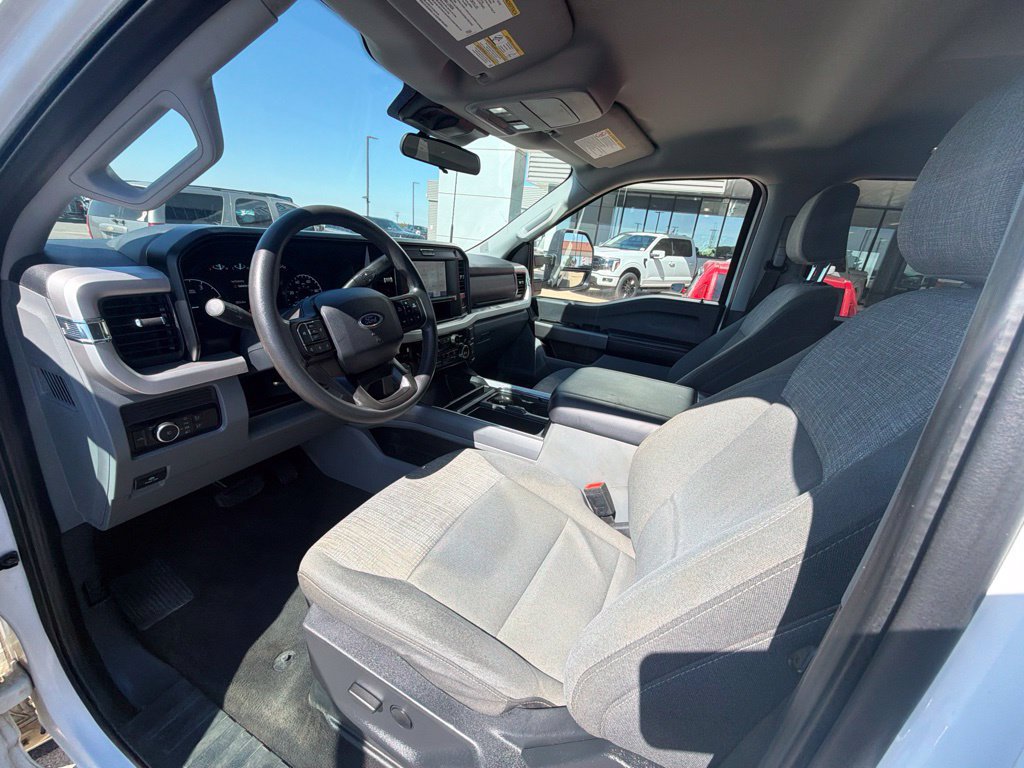 Certified 2025 Ford F250 XLT w/ FX4 Off-Road Package AWD/4WD image 7